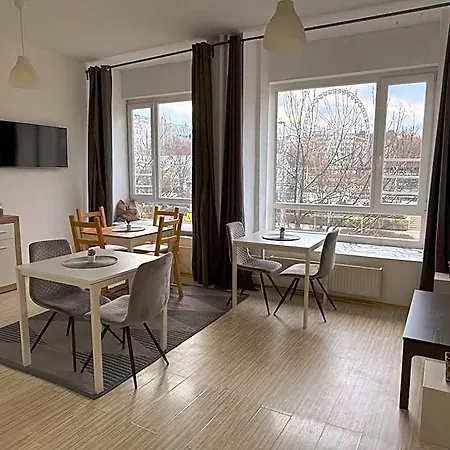 Aparthotel Zoom - 3*