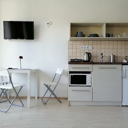 Zoom-budapest Lägenhetshotell 3*