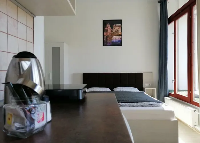 Apart Otel Zoom - Budapeşte