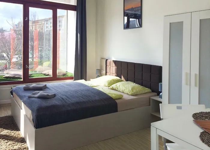 Apart Otel Zoom - Budapeşte