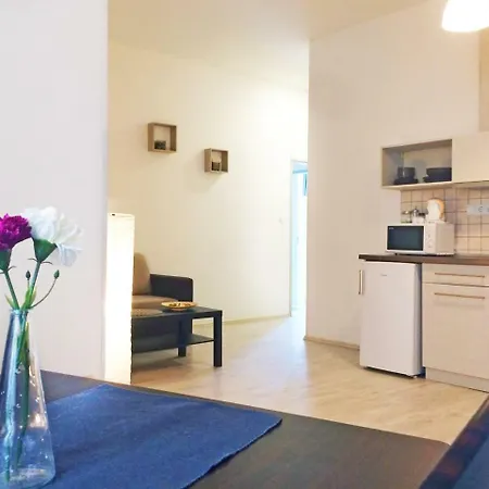 Zoom-budapest 4* Budapeste