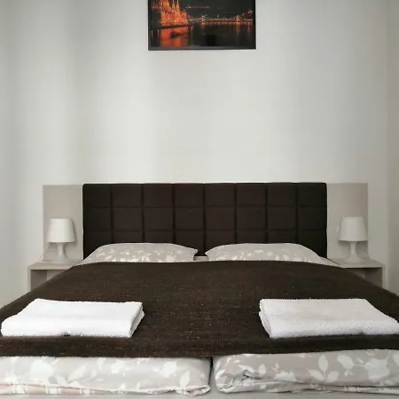 Zoom-budapest Aparthotel