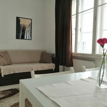 Zoom-budapest 4* Budapeste