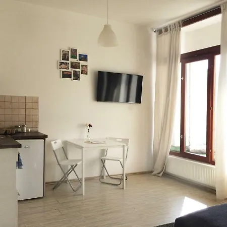 Zoom-budapest Aparthotel 3*