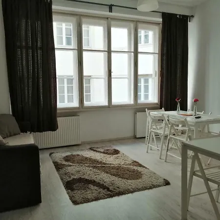 Zoom-budapest Aparthotel